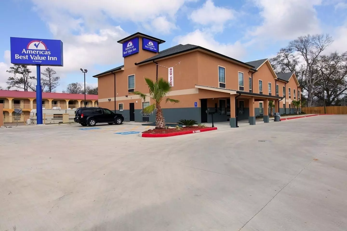 Americas Best Value Inn Sulphur - Primary Image
