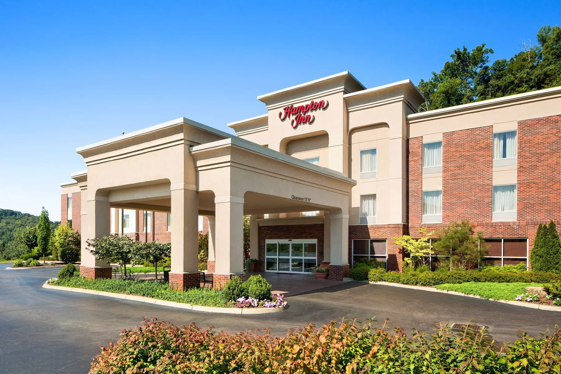 Hampton Inn Athens - Primary Image