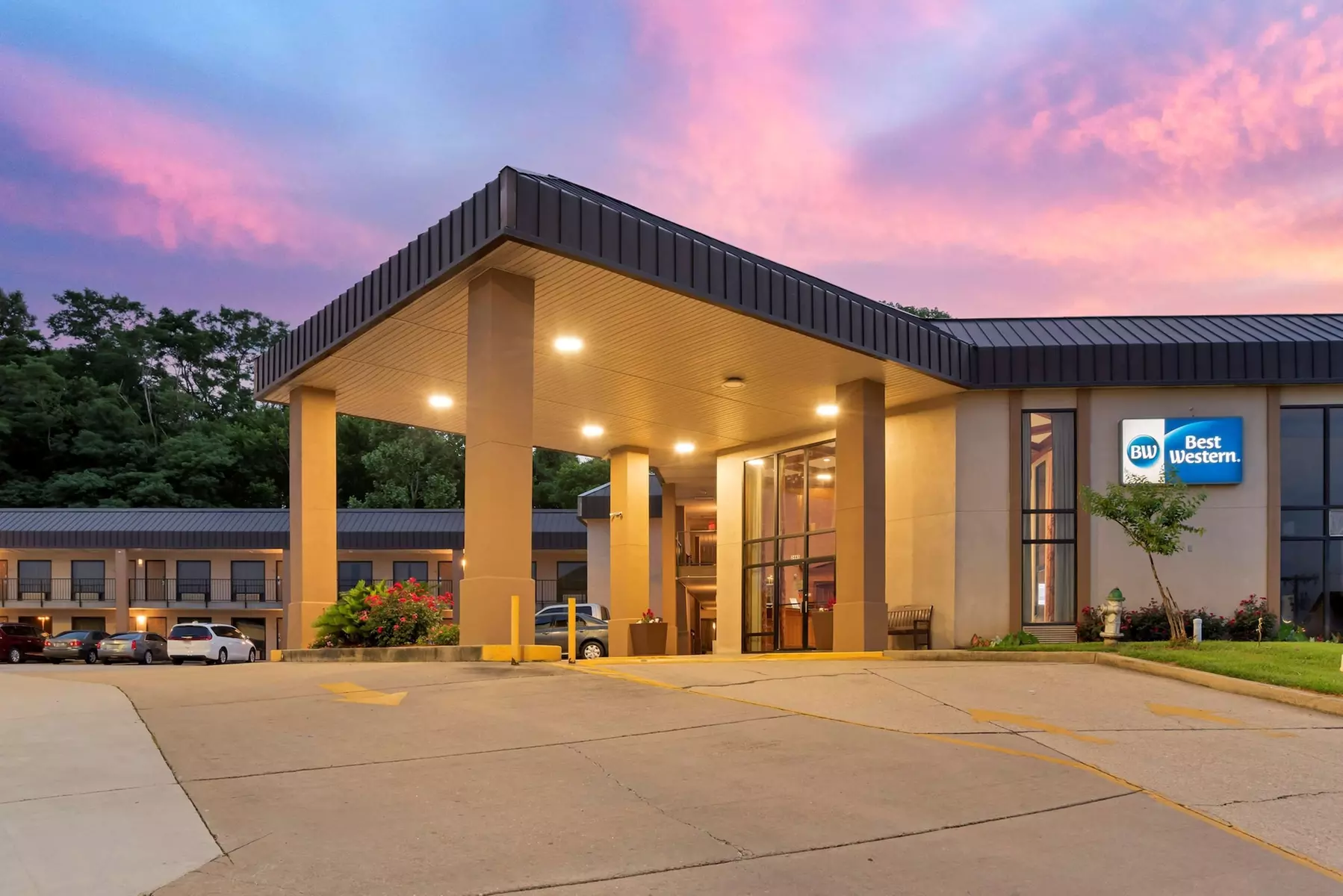 Best Western Vicksburg - Primary Image