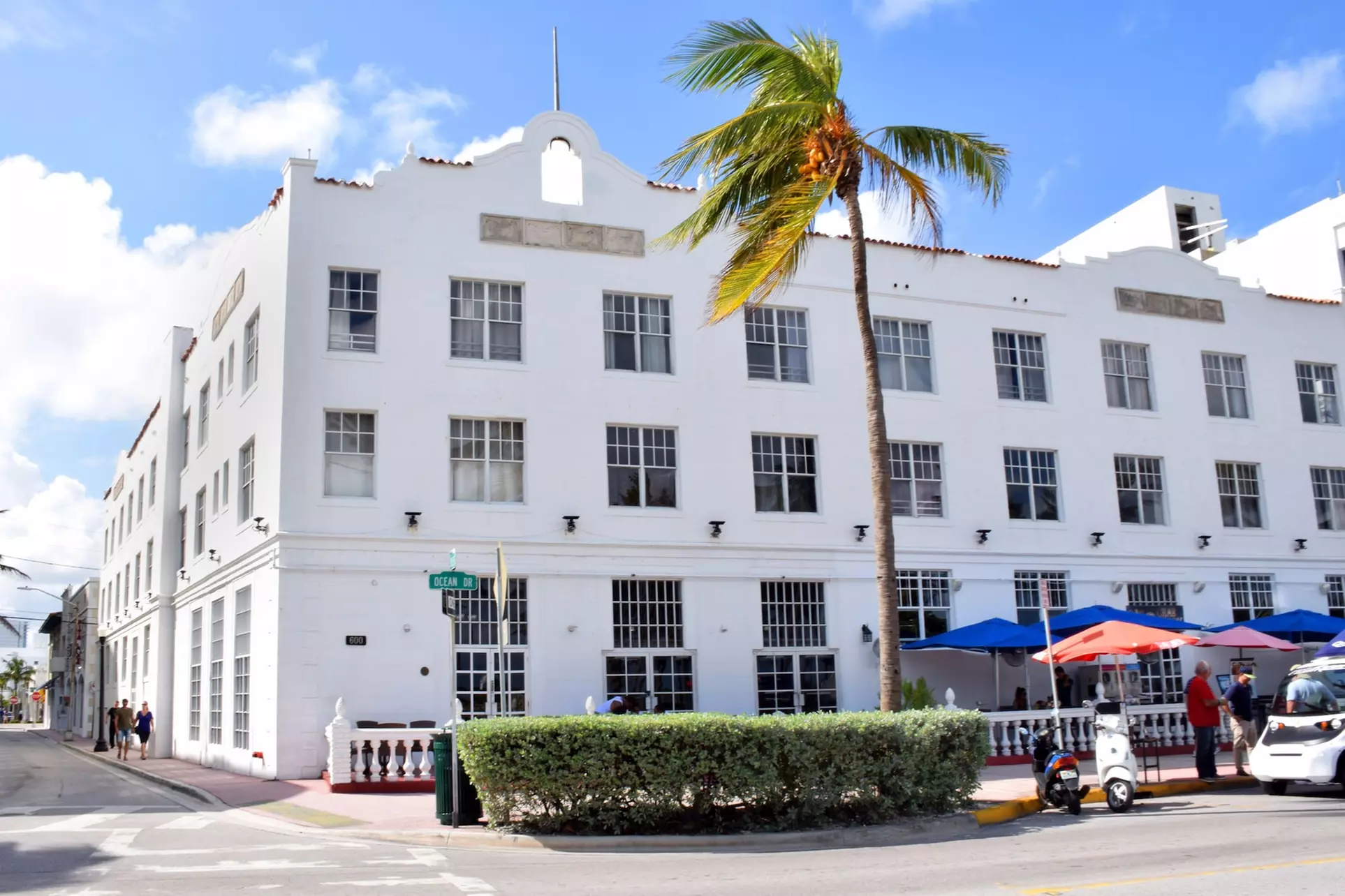 Beach Park Hotel - Primary Image