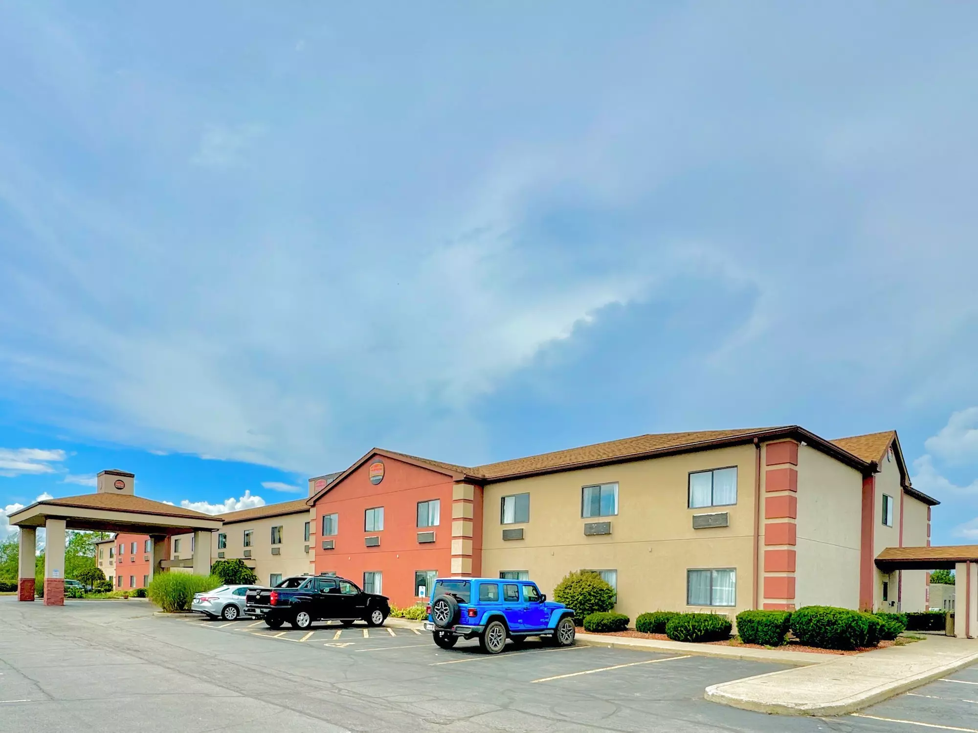 FairBridge Inn & Suites Batavia - Darien Amusement Park - Primary Image