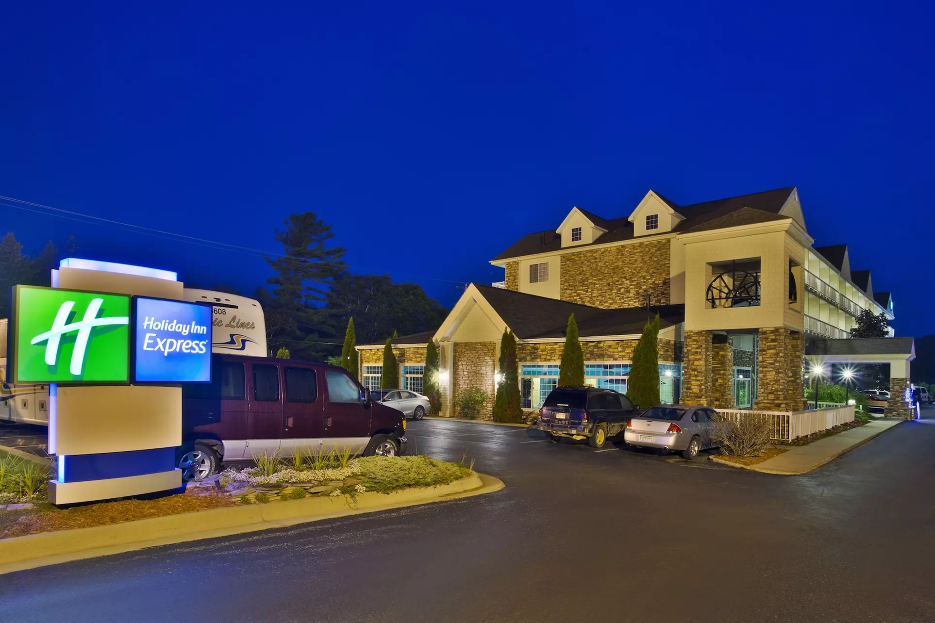 Holiday Inn Express Mackinaw City by IHG - Primary Image