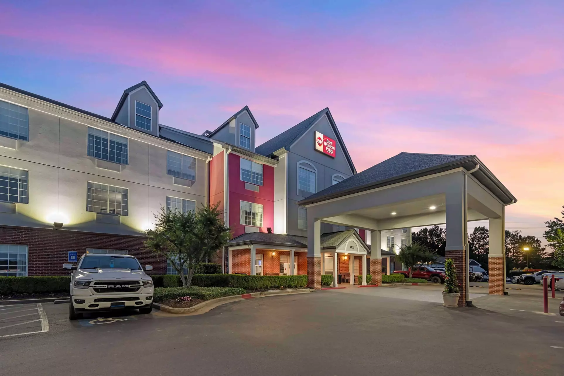 Best Western Plus Lake Lanier/gainesville Hotel & Suites - Primary Image