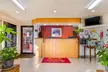 Econo Lodge Norwalk - Second Medium