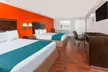 Howard Johnson Hotel & Suites by Wyndham Orange - Second Medium