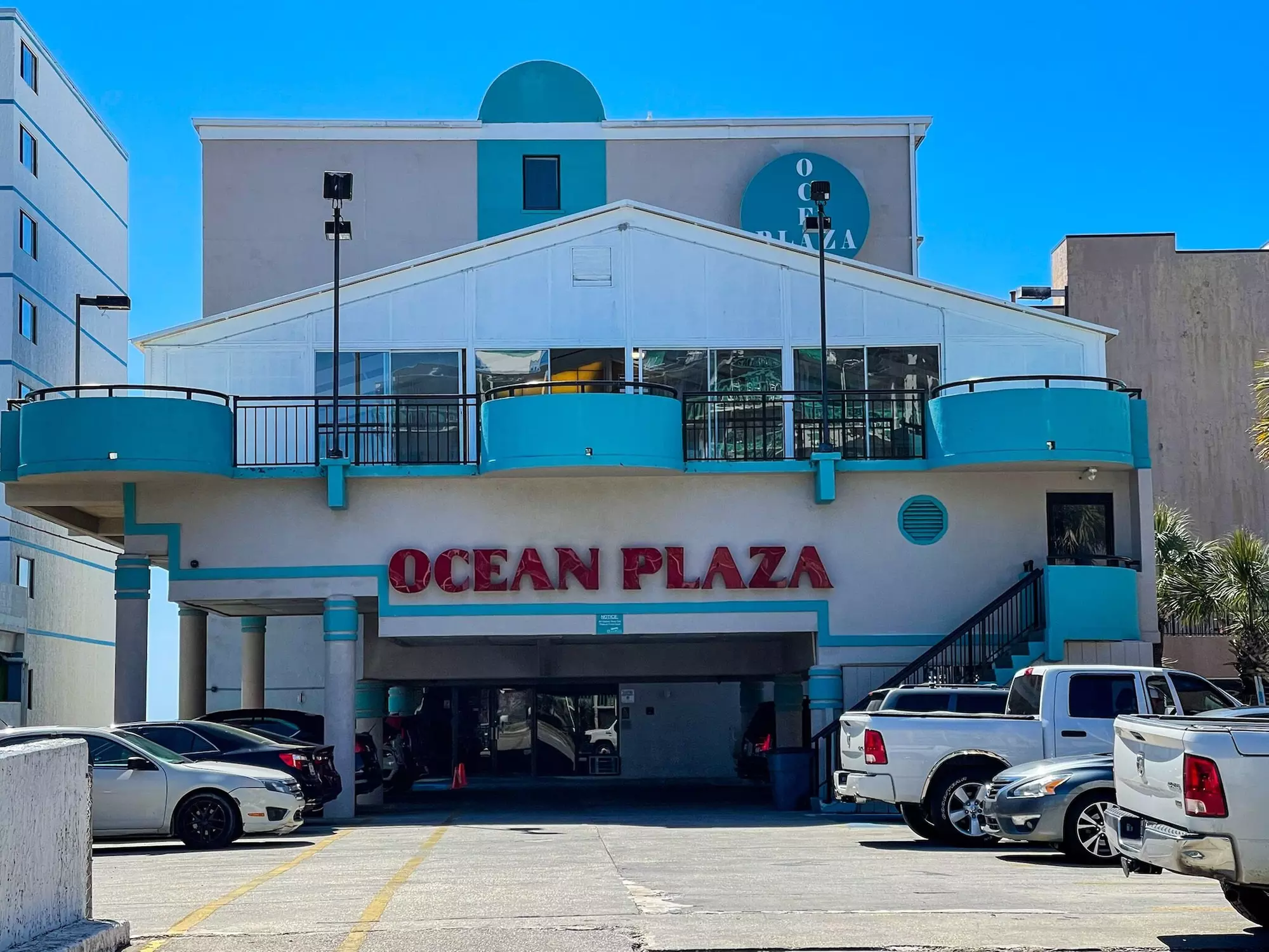 Ocean Plaza Motel - Primary Image