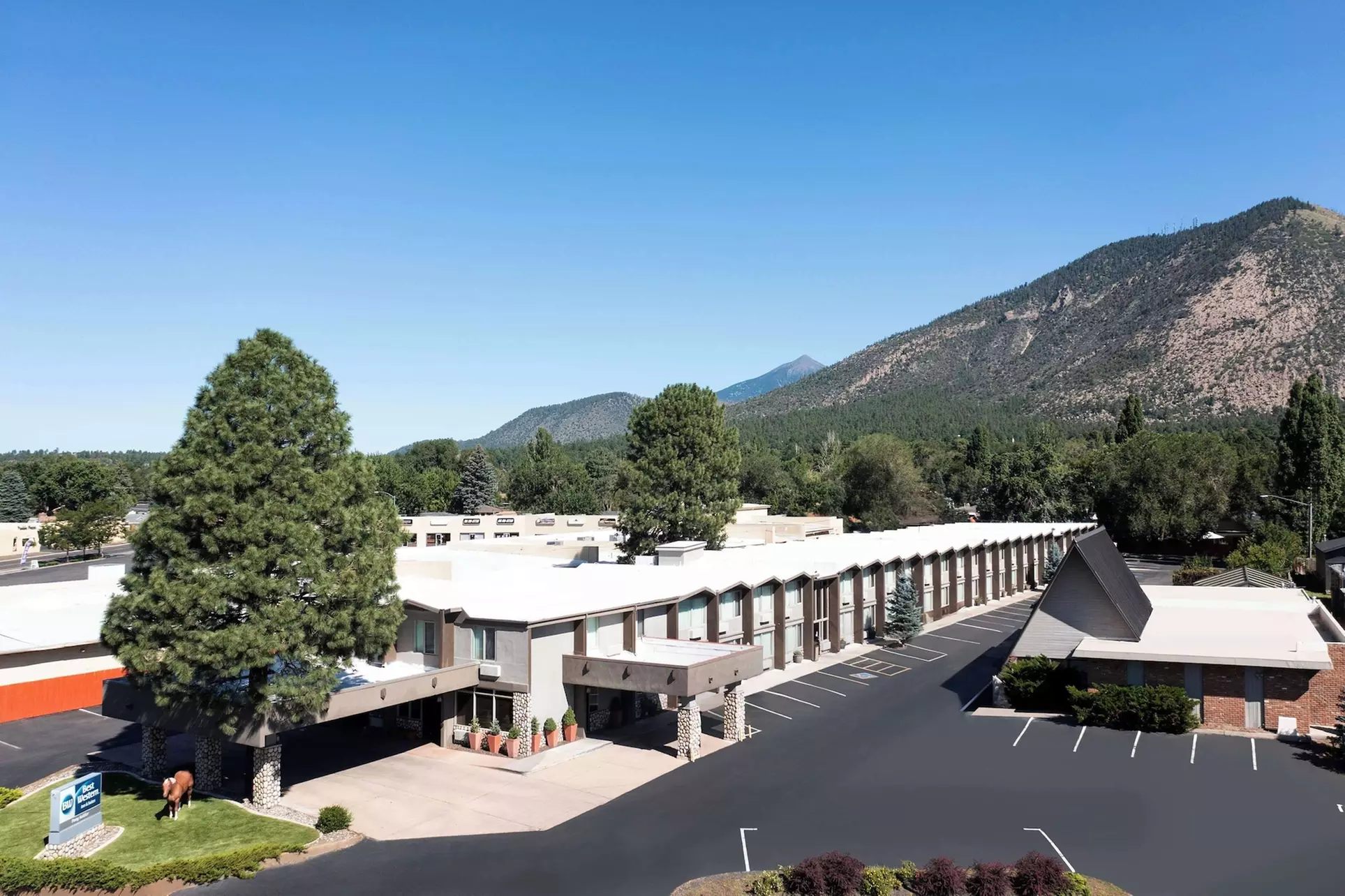 Best Western Pony Soldier Inn & Suites - Primary Image
