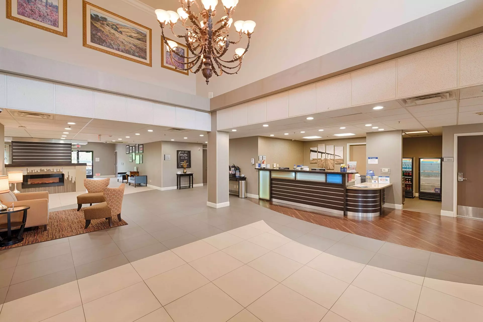 Best Western Plus Delta Inn & Suites - Primary Image