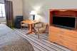Super 8 by Wyndham South Bend - Second Medium