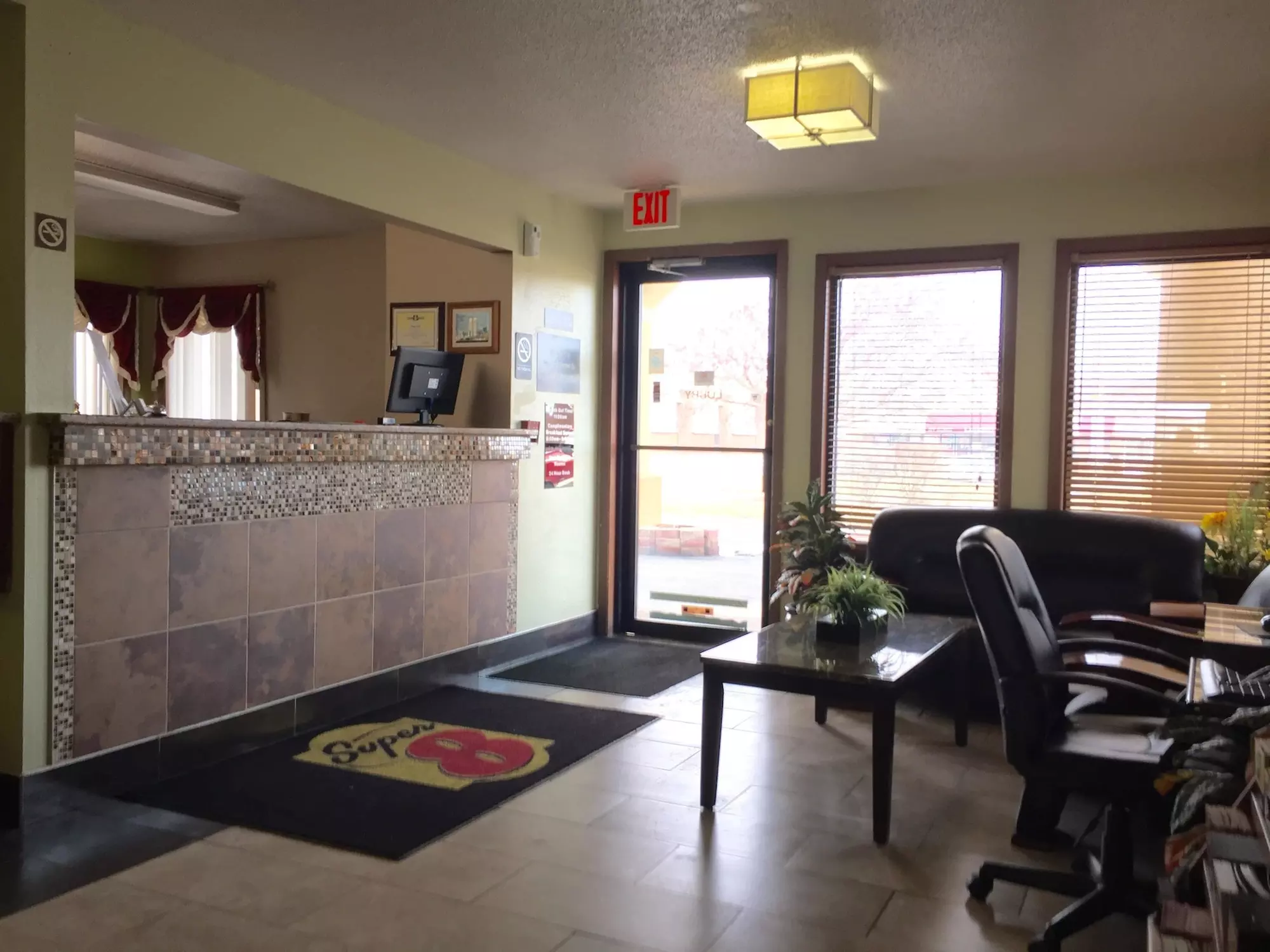 Super 8 by Wyndham Muncie/Ball St. College Area - Primary Image