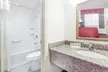 Days Inn by Wyndham Portland/Corpus Christi - Second Medium