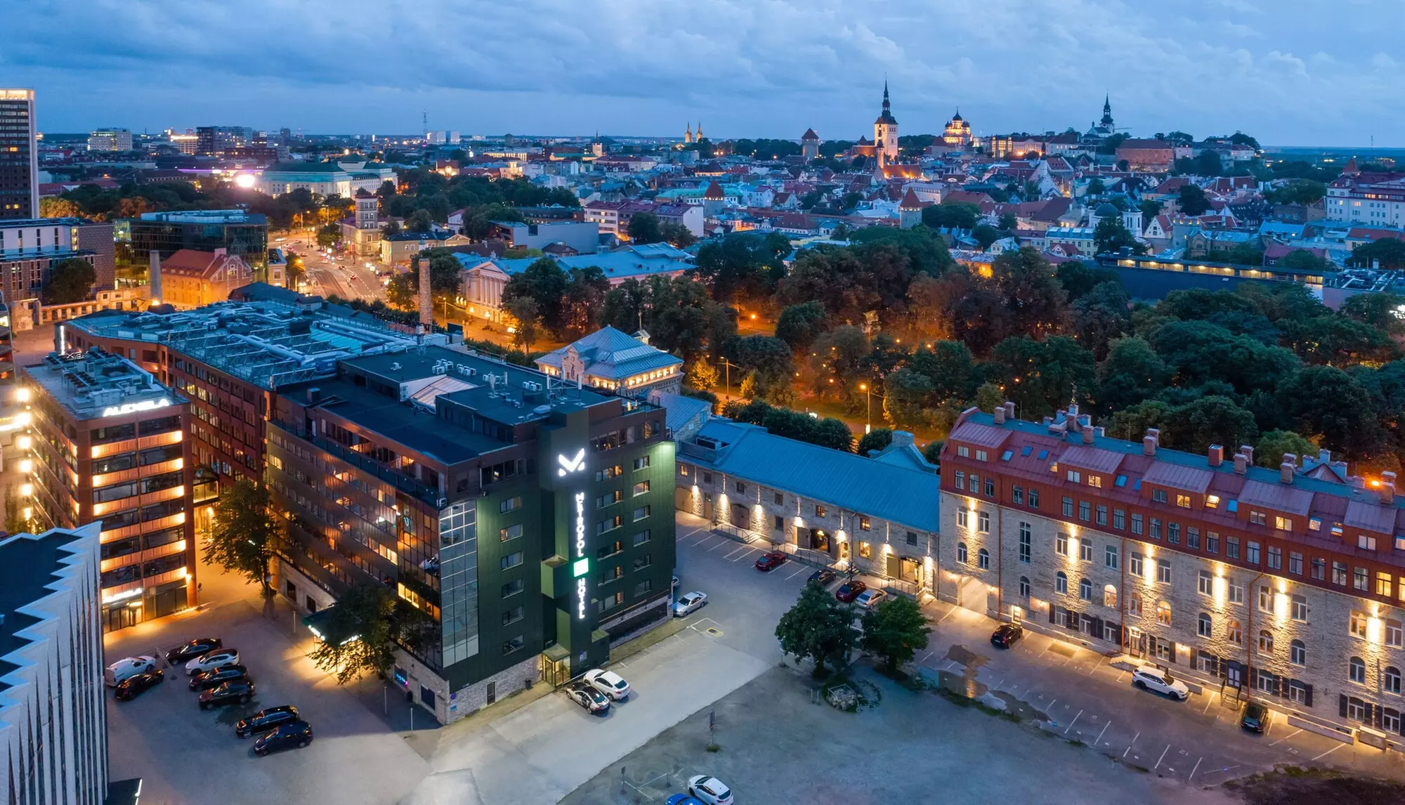 Hotel Metropol - Primary Image