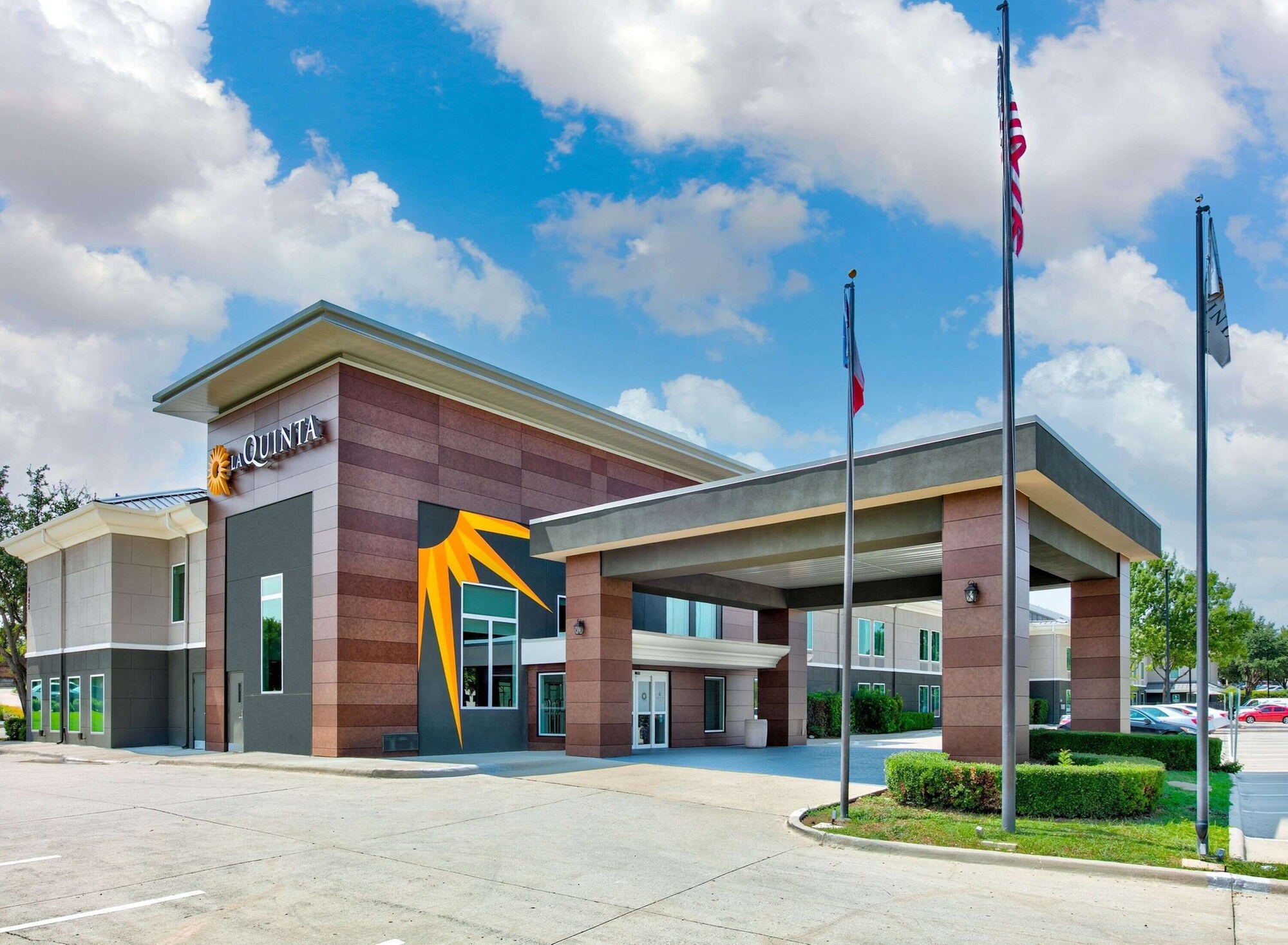 La Quinta Inn & Suites by Wyndham Dallas - Las Colinas