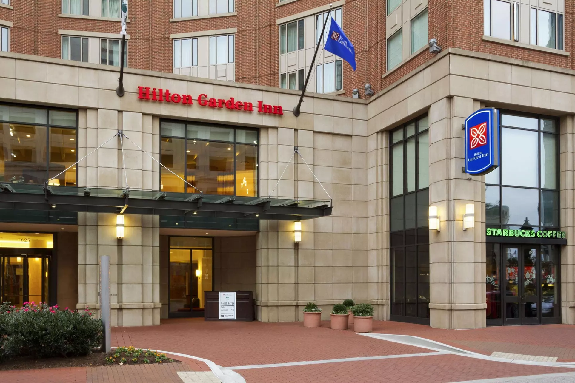 Hilton Garden Inn Baltimore Inner Harbor - Primary Image