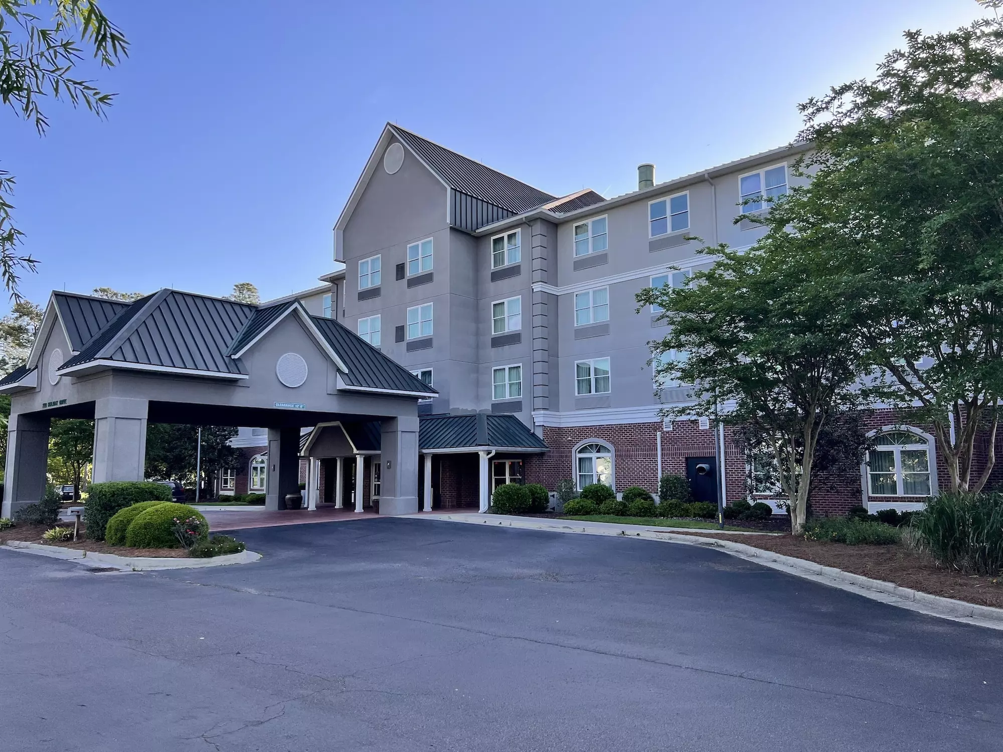 Summerville Park Inn