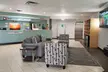 Super 8 by Wyndham Grove City - Second Medium