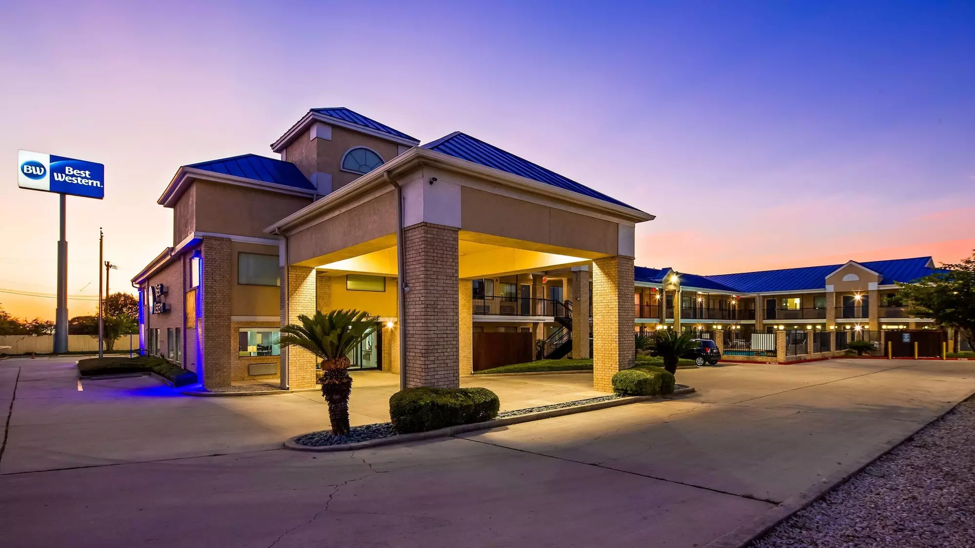 Best Western Garden Inn - Primary Image