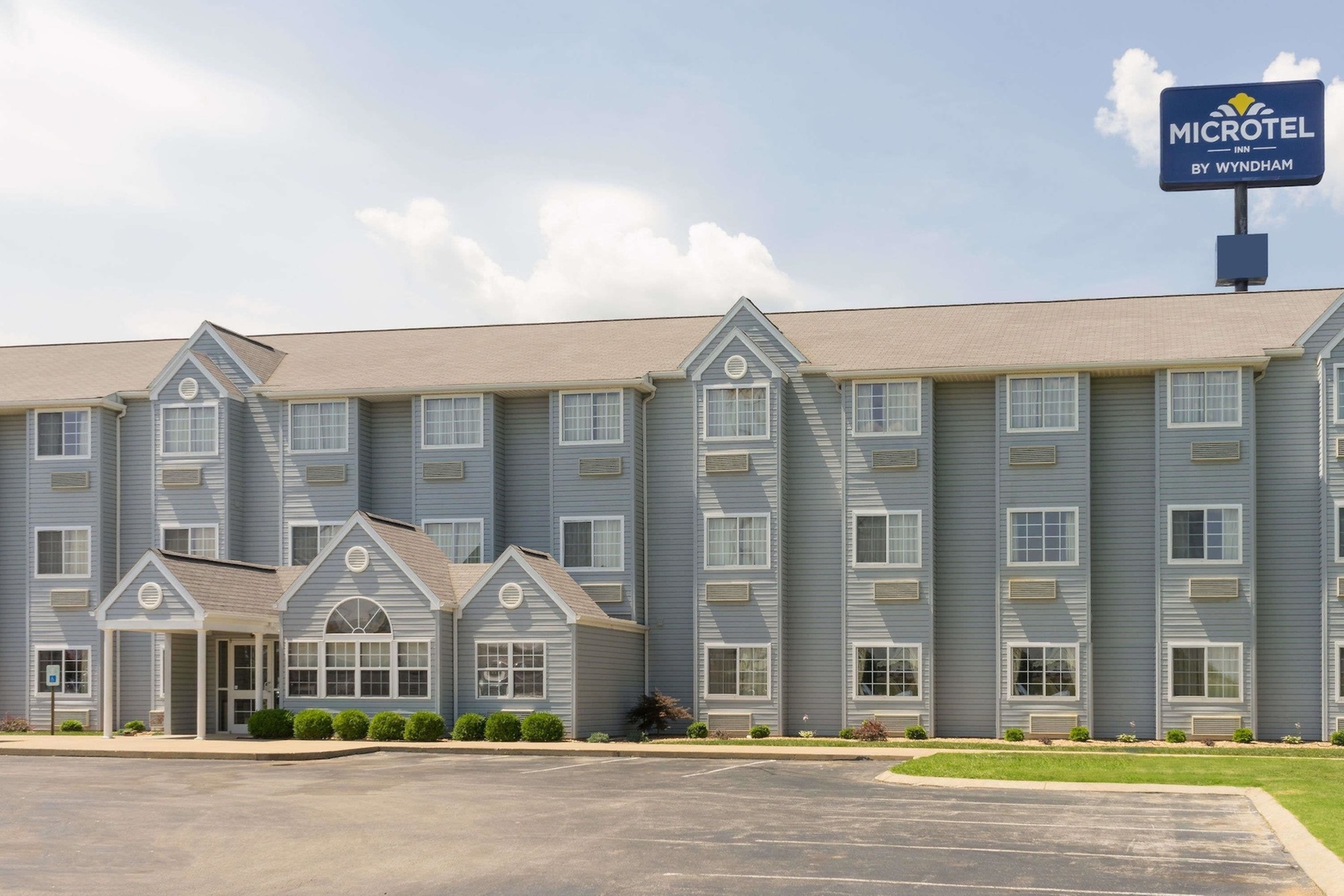 Microtel Inn by Wyndham Bowling Green