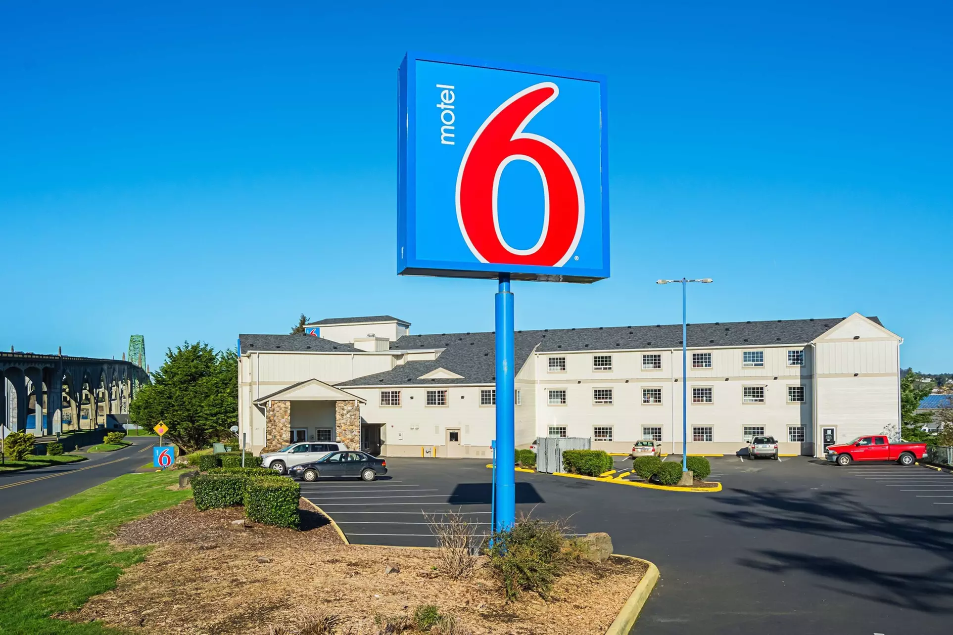 Motel 6 Newport, OR - Primary Image
