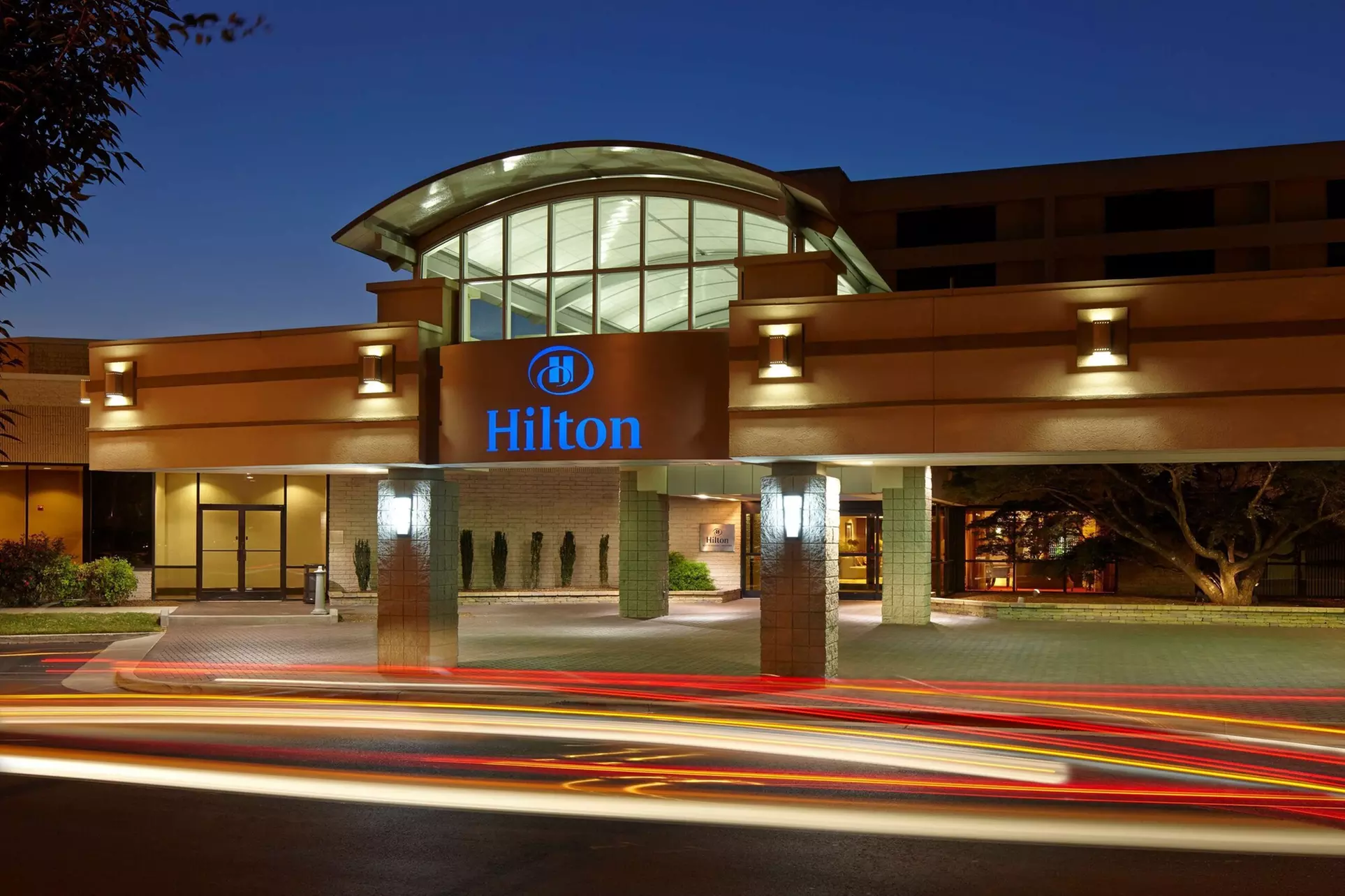 Hilton Raleigh North Hills - Primary Image