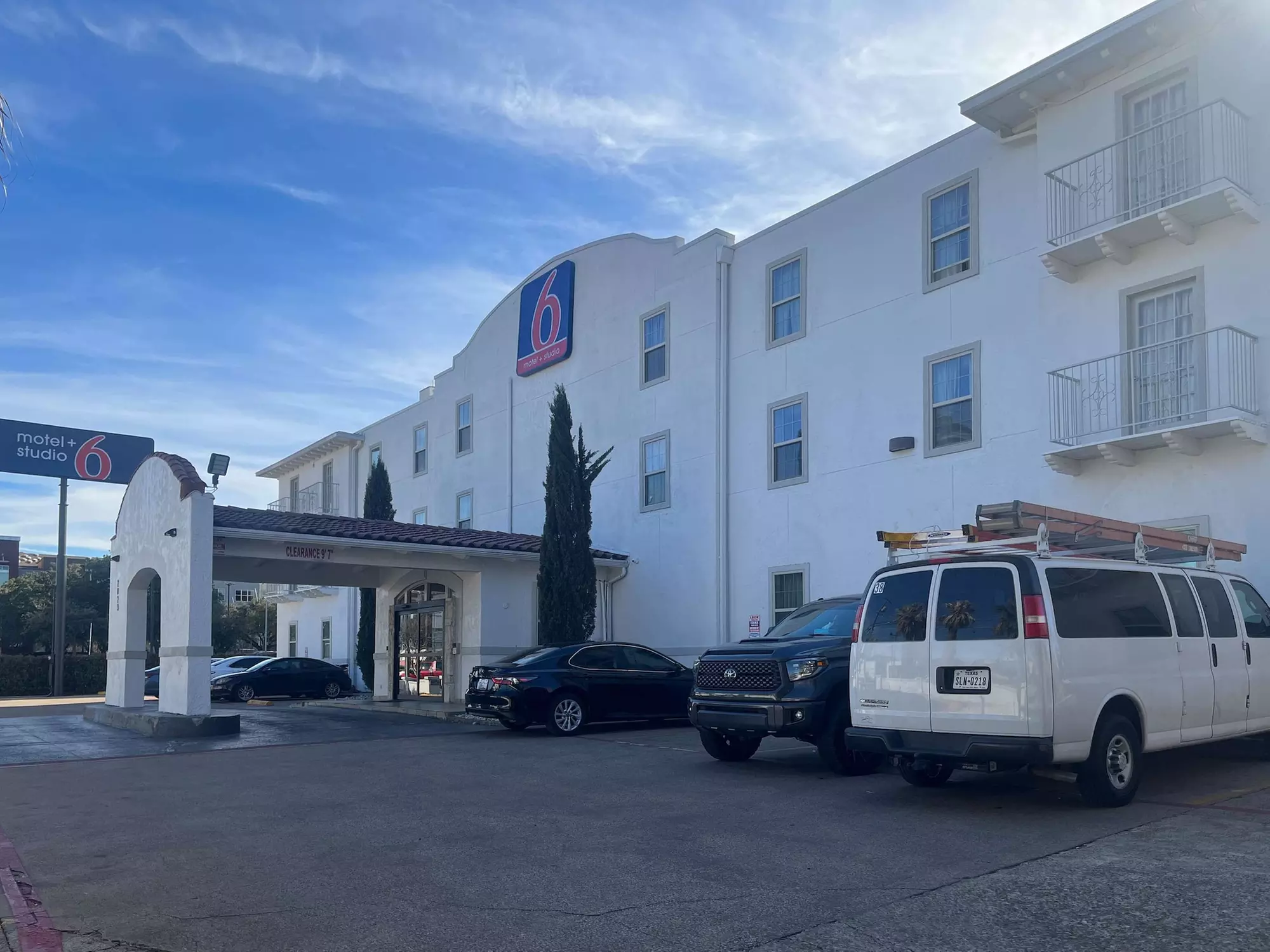 Motel 6 Dallas, TX – Downtown - Primary Image