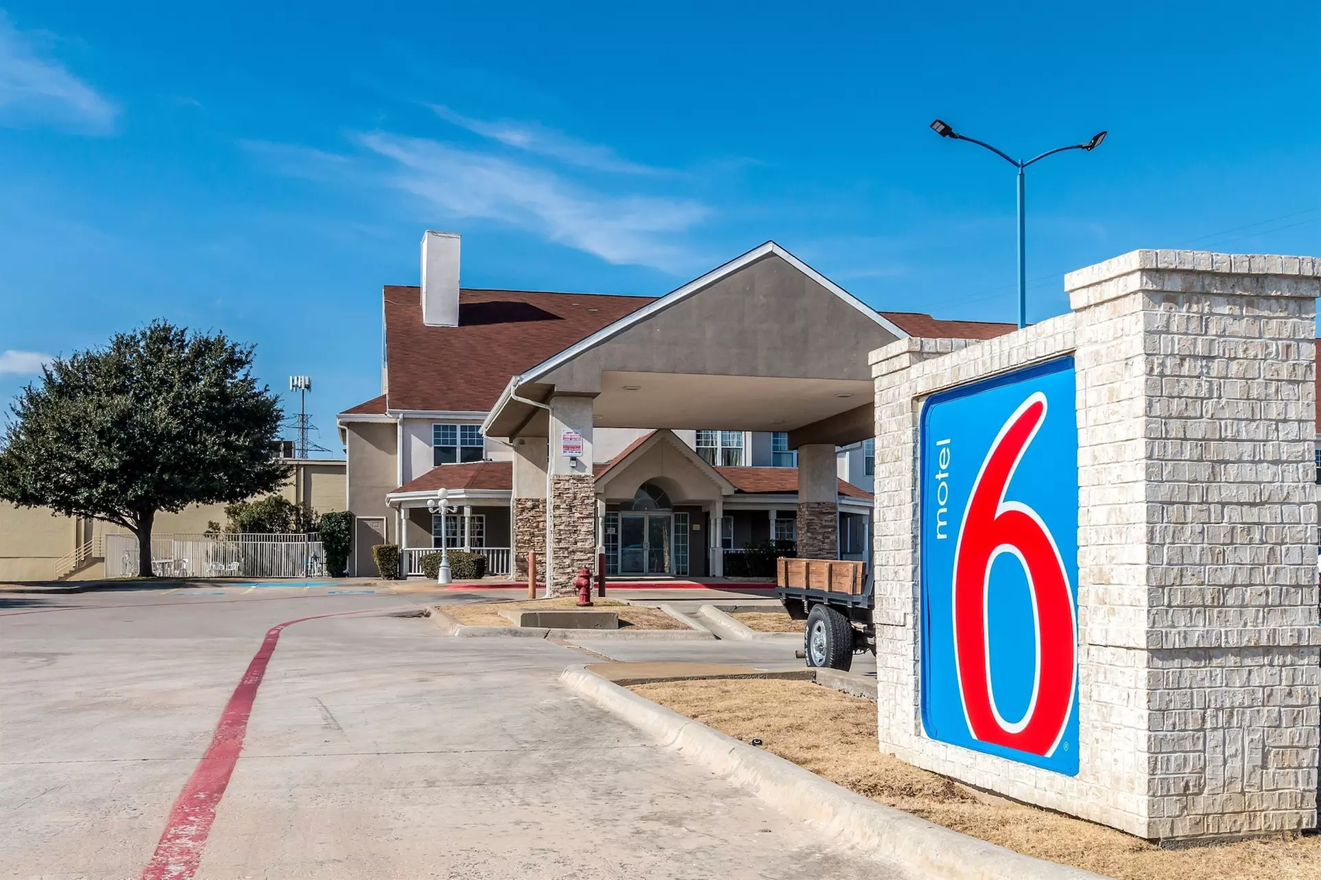 Motel 6 North Richland Hills, TX - NE Fort Worth - Primary Image