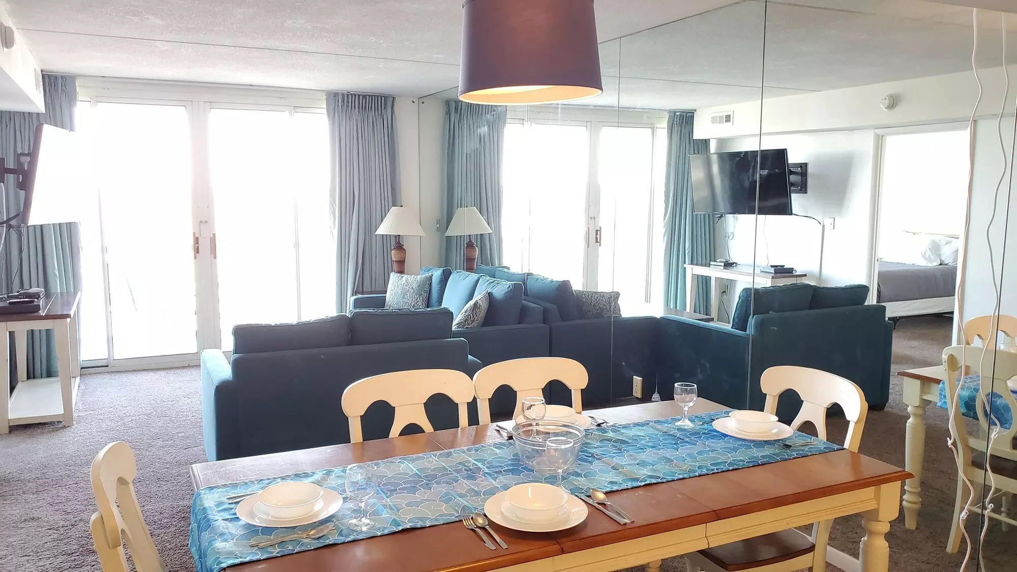 Bay Club Resort by Coolvacay - Primary Image