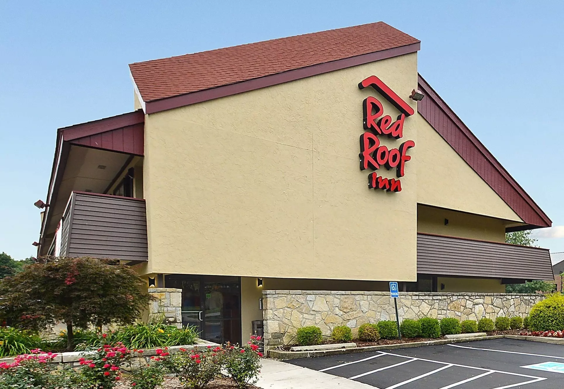 Red Roof Inn Cleveland - Mentor/ Willoughby - Primary Image