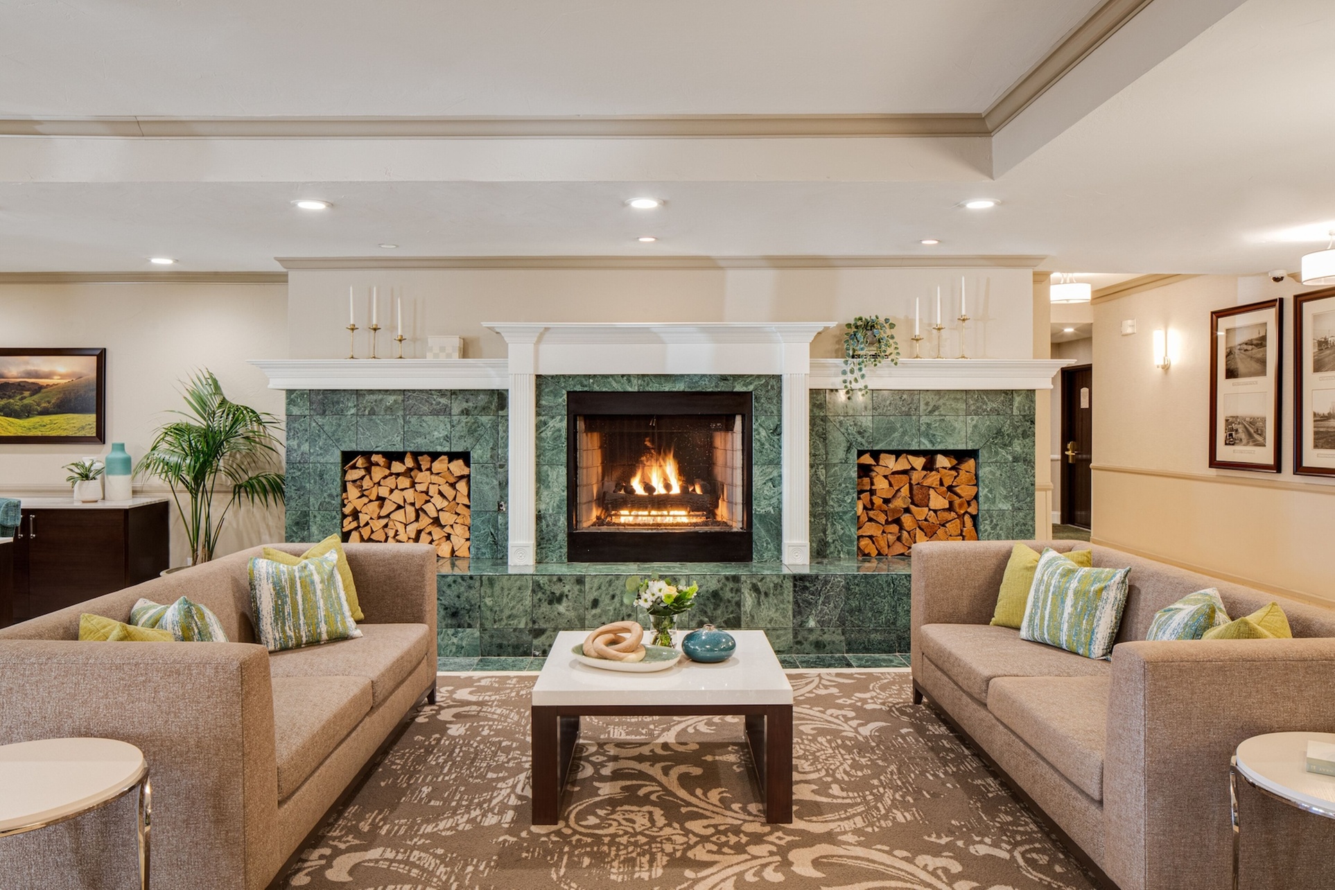 Ayres Hotel Corona – Riverside
