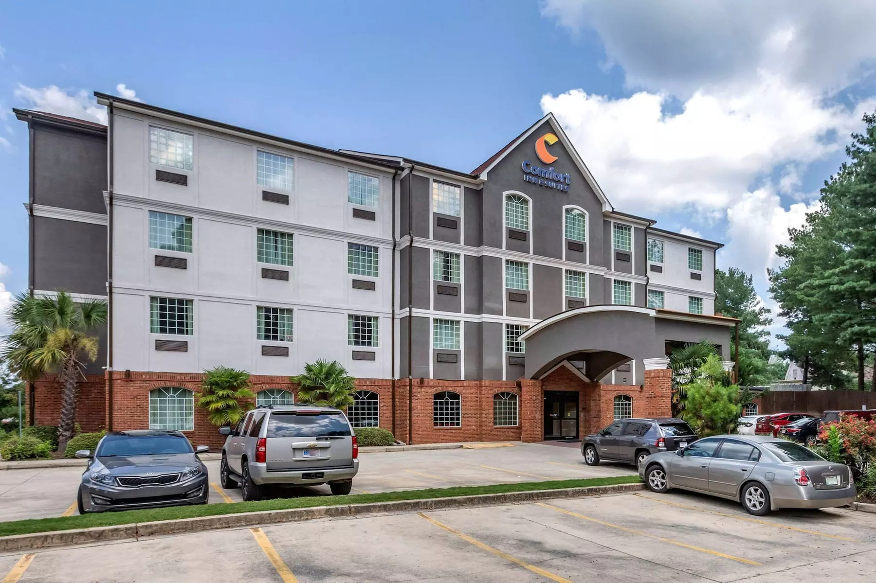 Comfort Inn & Suites Villa Rica - Primary Image