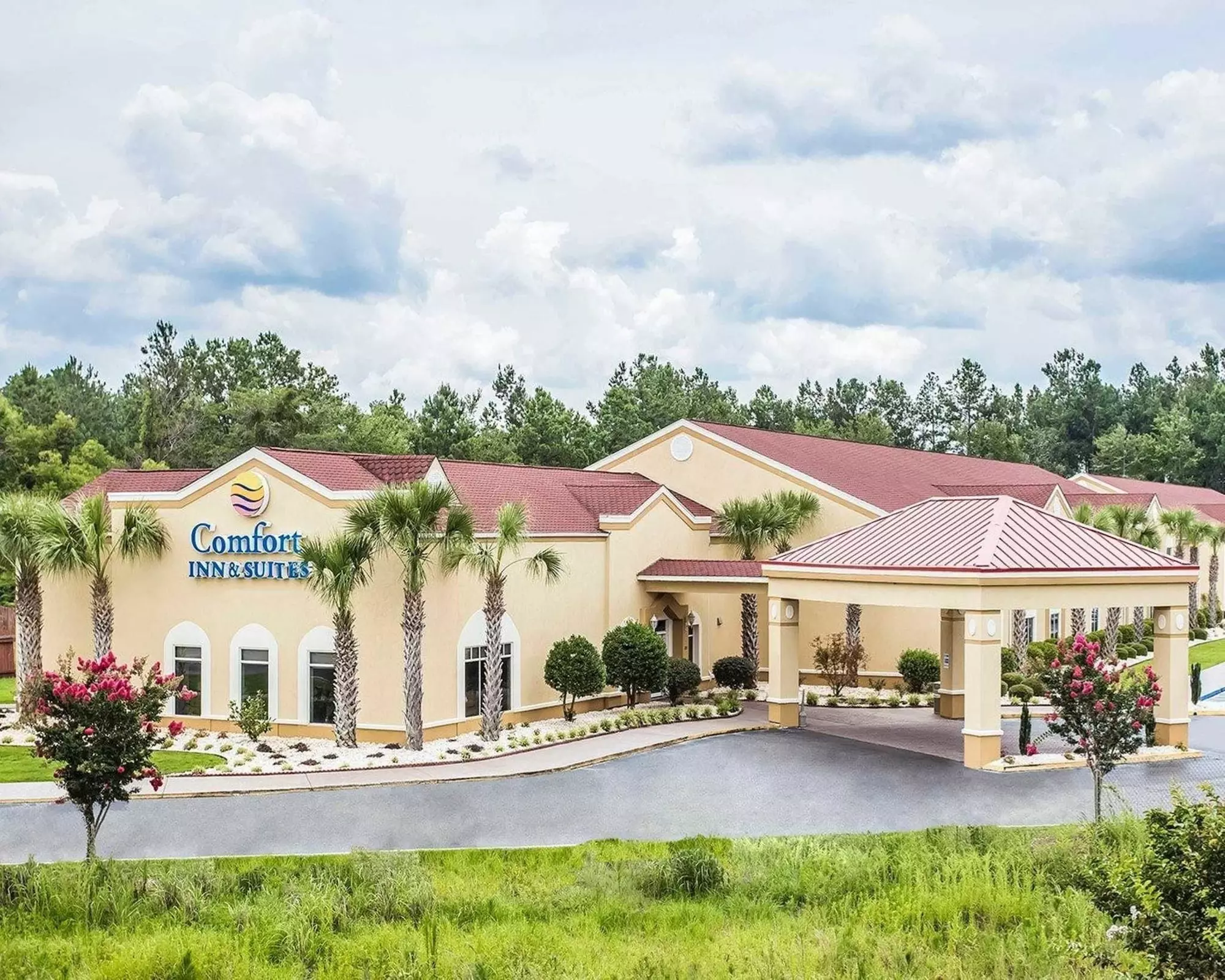 Comfort Inn & Suites Walterboro I-95 - Primary Image
