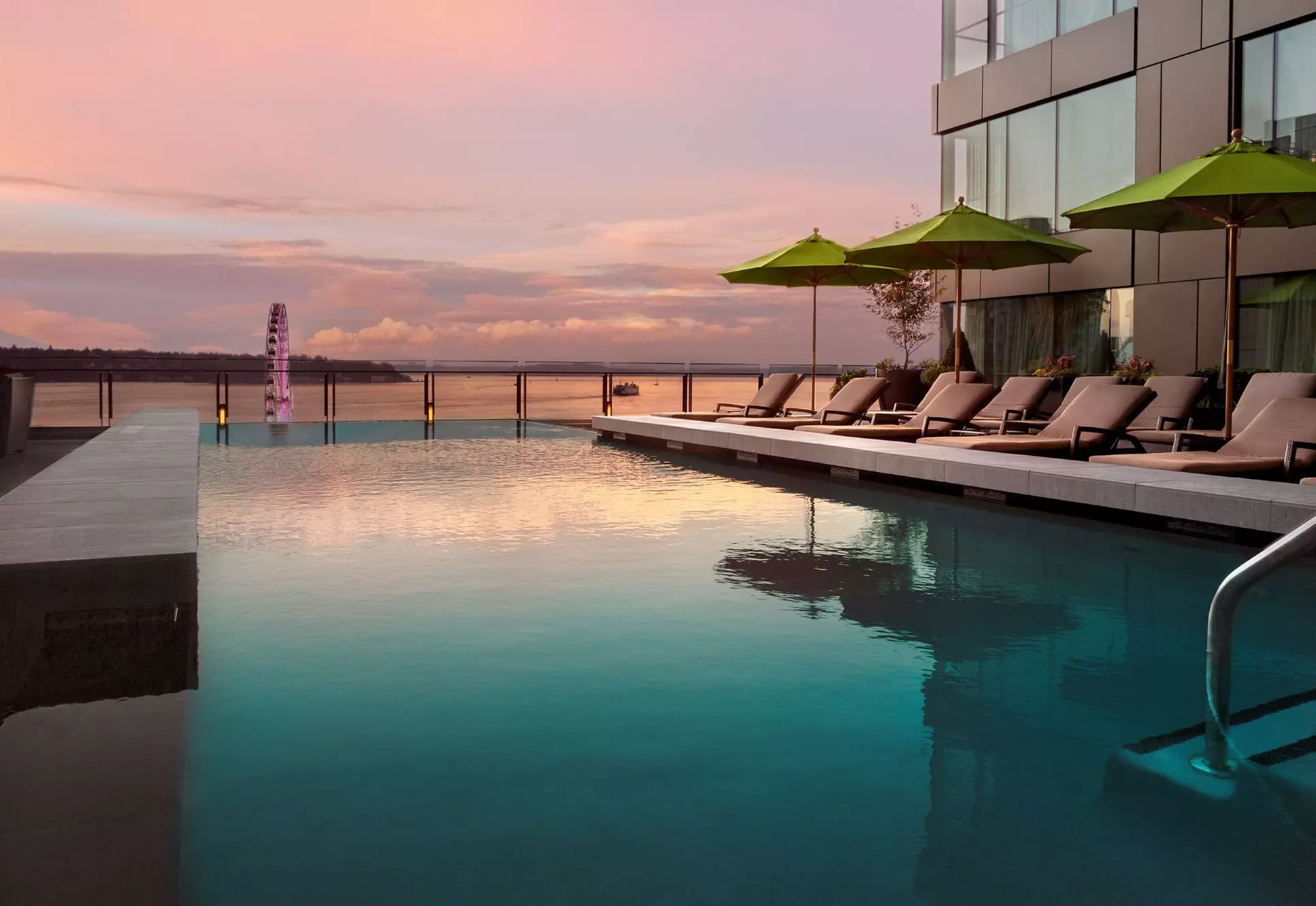 Four Seasons Hotel Seattle - Primary Image