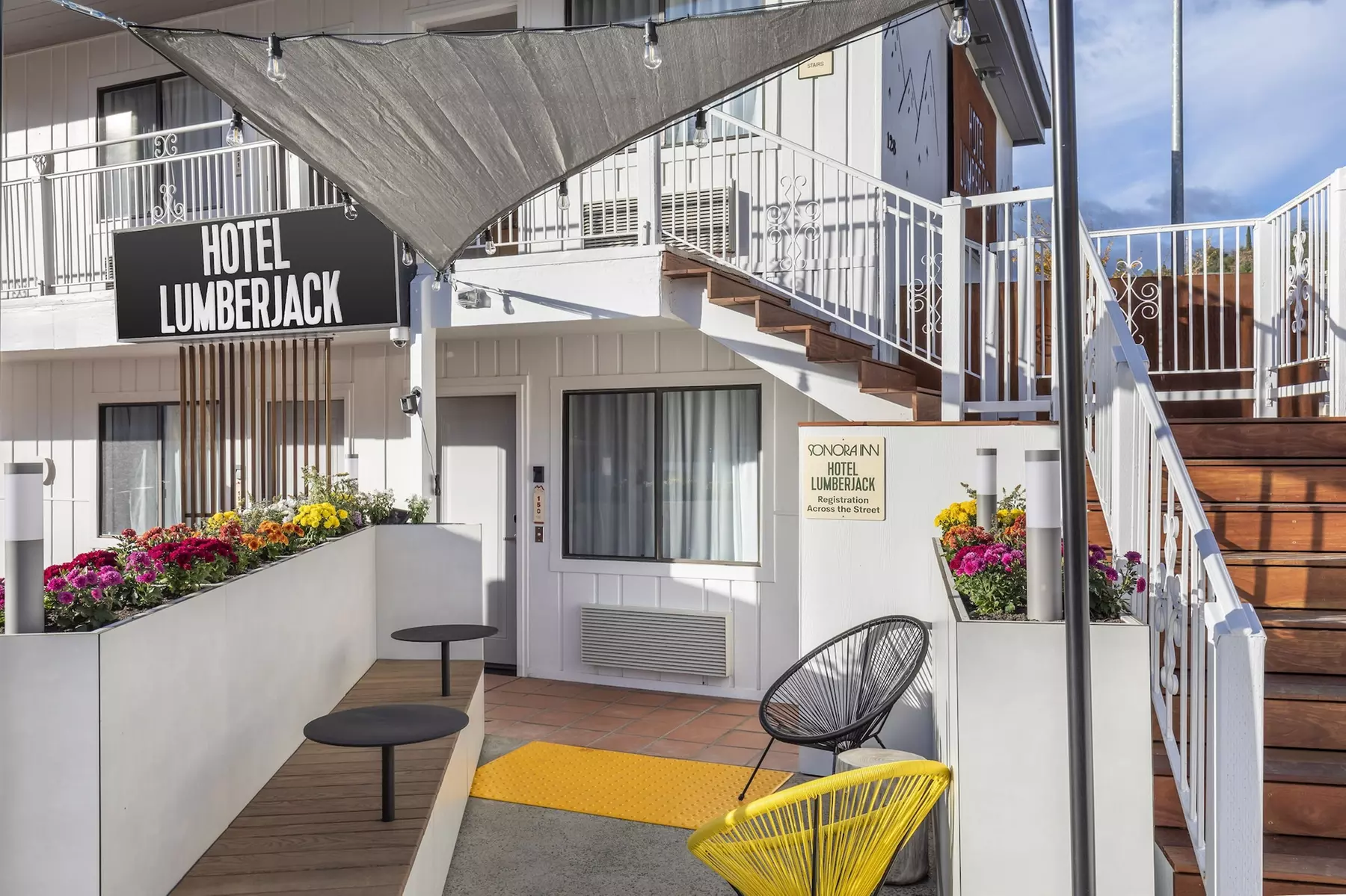 Hotel Lumberjack - Primary Image