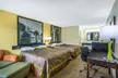 Super 8 by Wyndham Florence - Second Medium