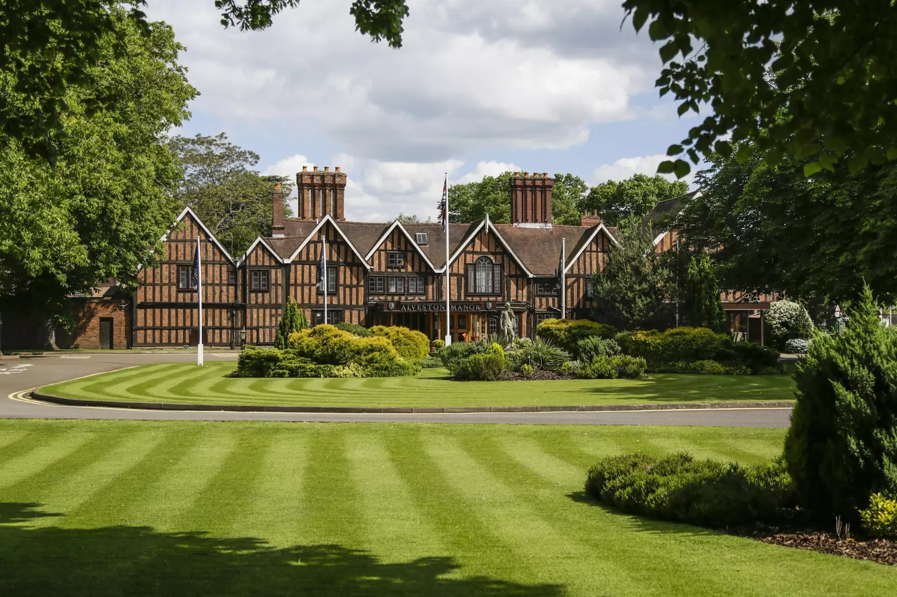 Macdonald Alveston Manor Hotel & Spa - Primary Image