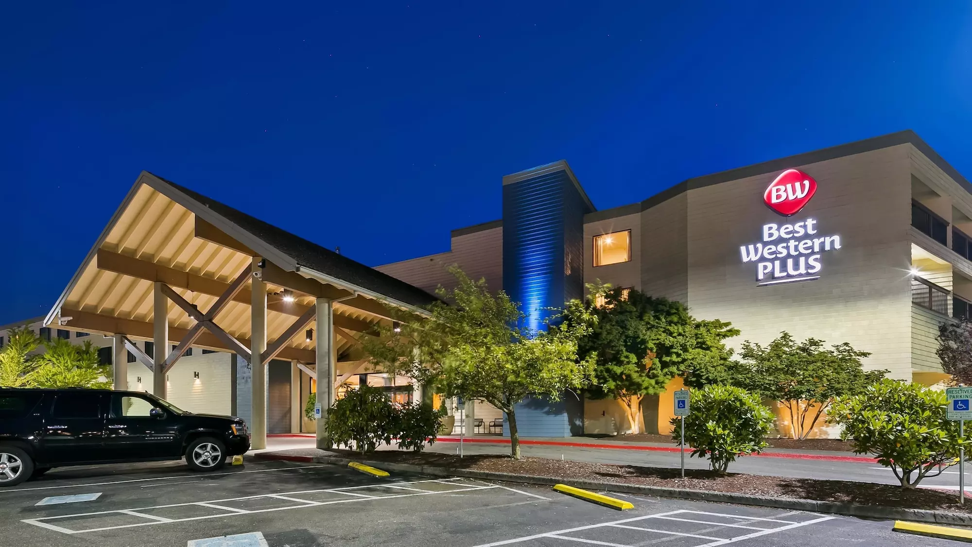 Best Western Plus Silverdale Beach Hotel - Primary Image