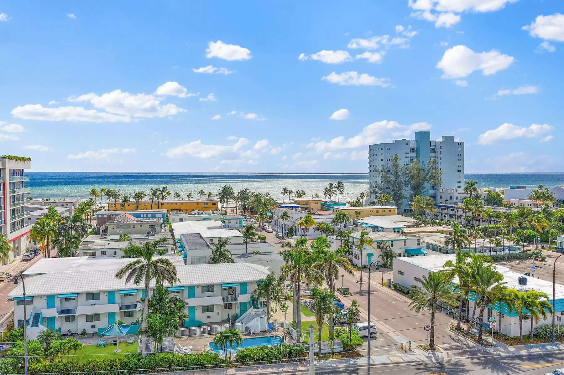 Hollywood Beachside Boutique Suites - Primary Image