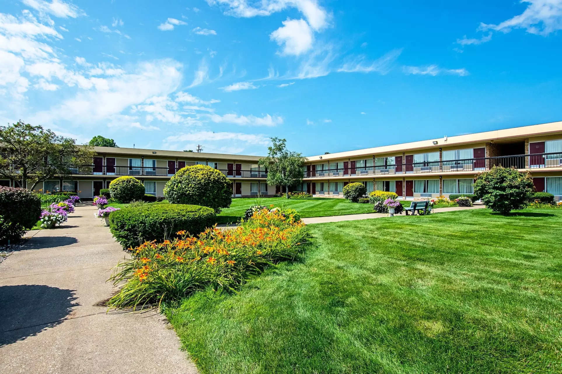 Red Roof Inn Battle Creek - Primary Image