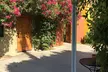 Los Arboles Hotel - Second Medium