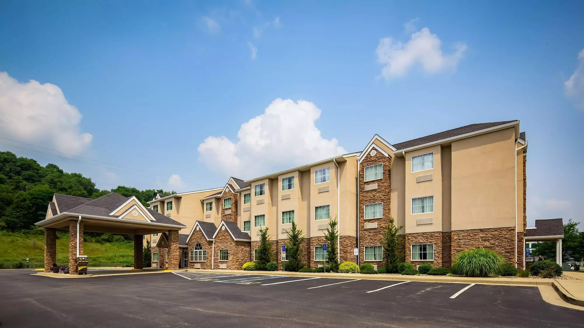 SureStay Plus Hotel by Best Western Buckhannon - Primary Image