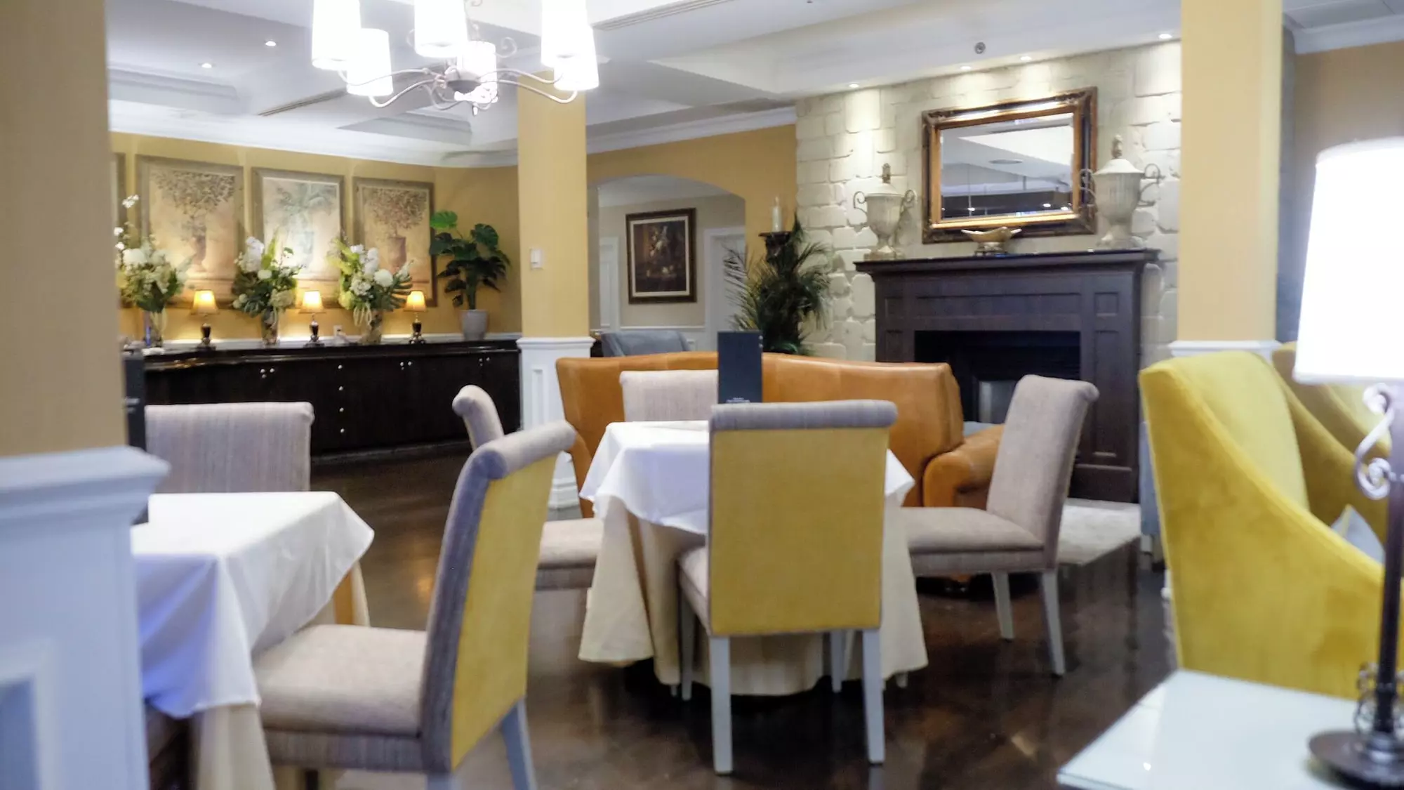 Le St-Martin Hotel & Suites Laval - Primary Image