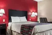 Econo Lodge - Second Medium