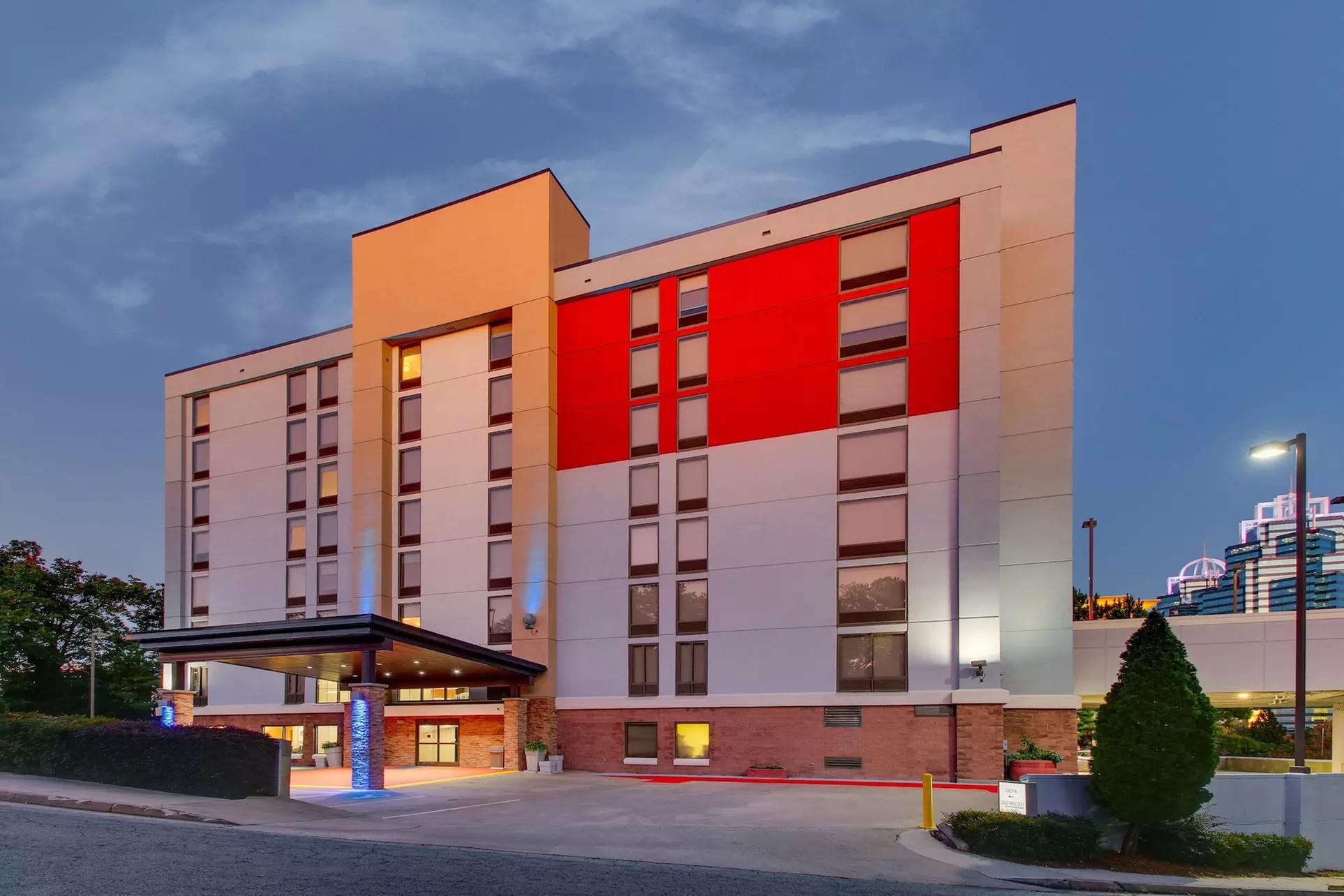 Holiday Inn Express & Suites Atlanta N-Perimeter Mall Area by IHG - Primary Image