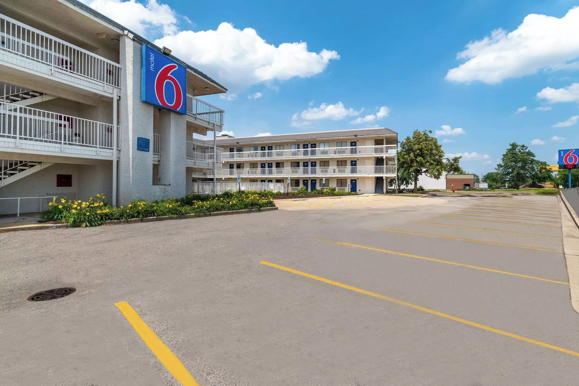 Motel 6 Rolling Meadows, IL - Chicago Northwest - Primary Image