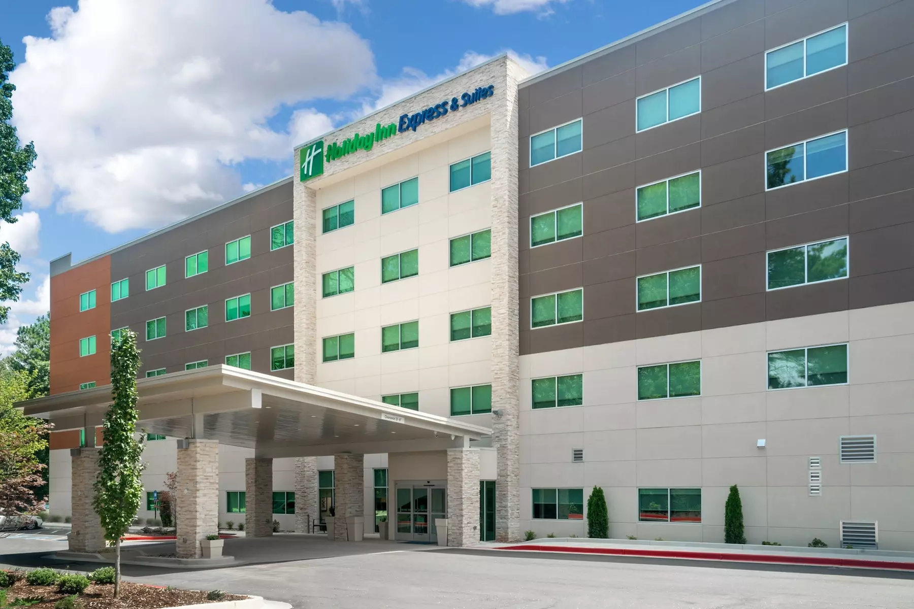 Holiday Inn Express & Suites Atlanta Airport NE - Hapeville  by IHG - Primary Image