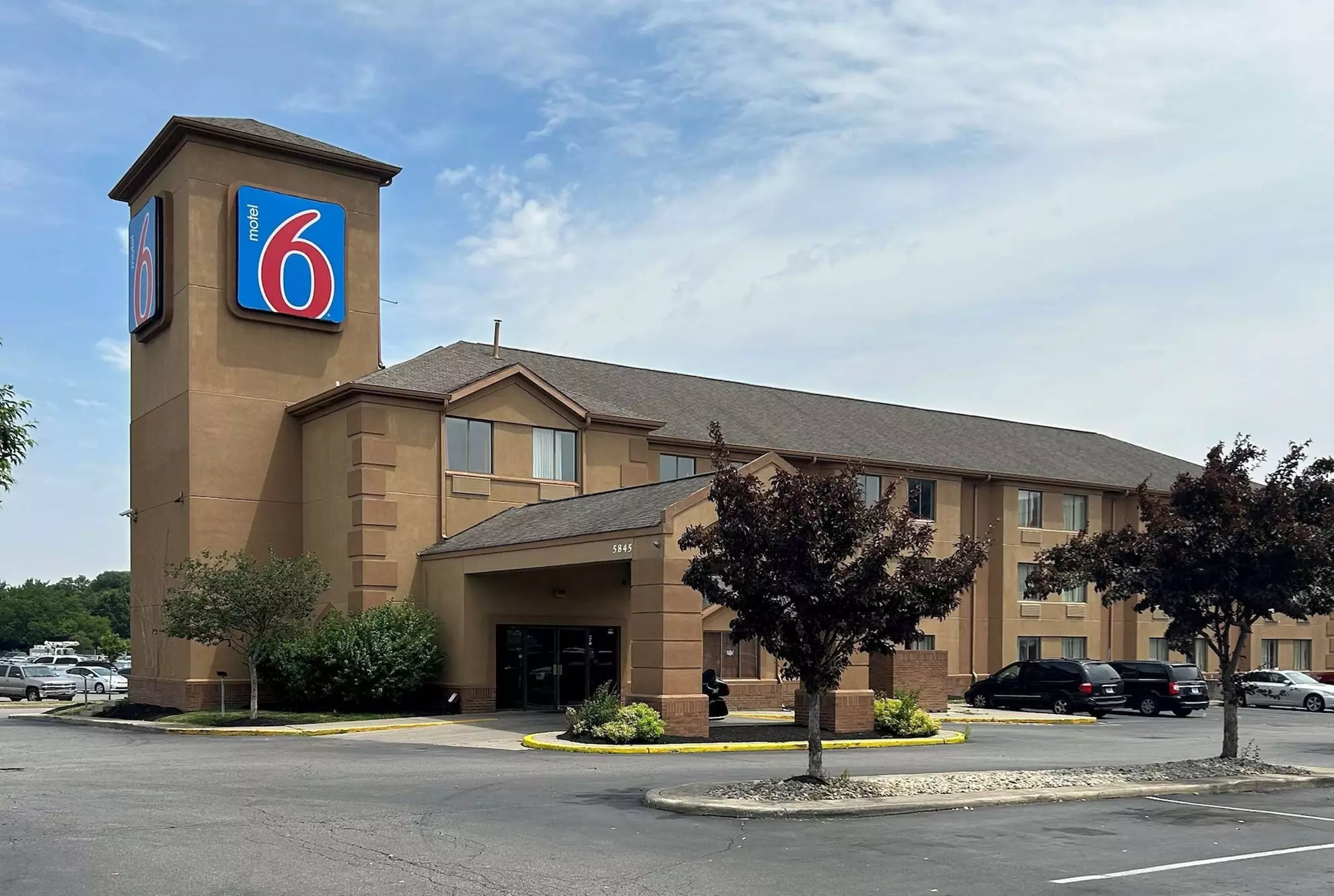 Motel 6 Indianapolis, IN - Airport - Primary Image
