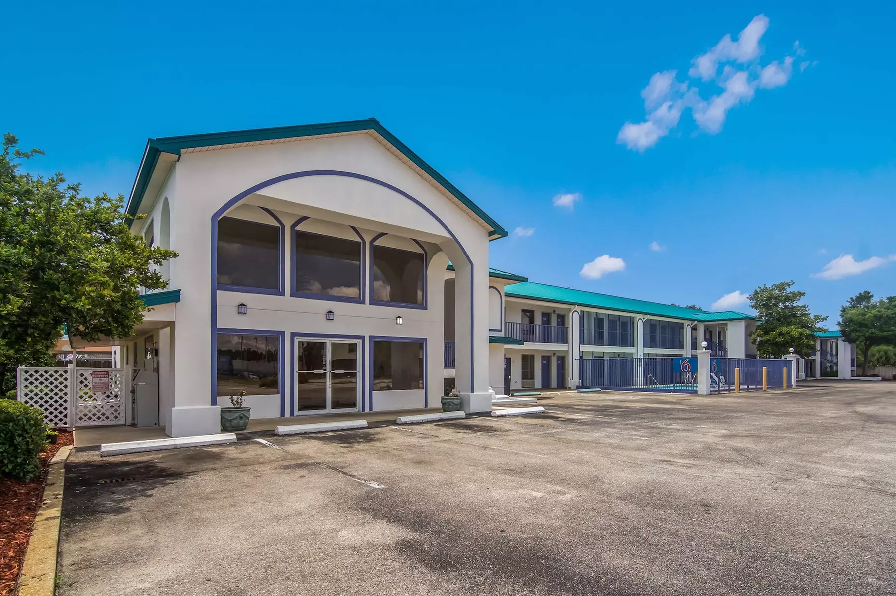 Motel 6 Pensacola, FL - NAS - Primary Image