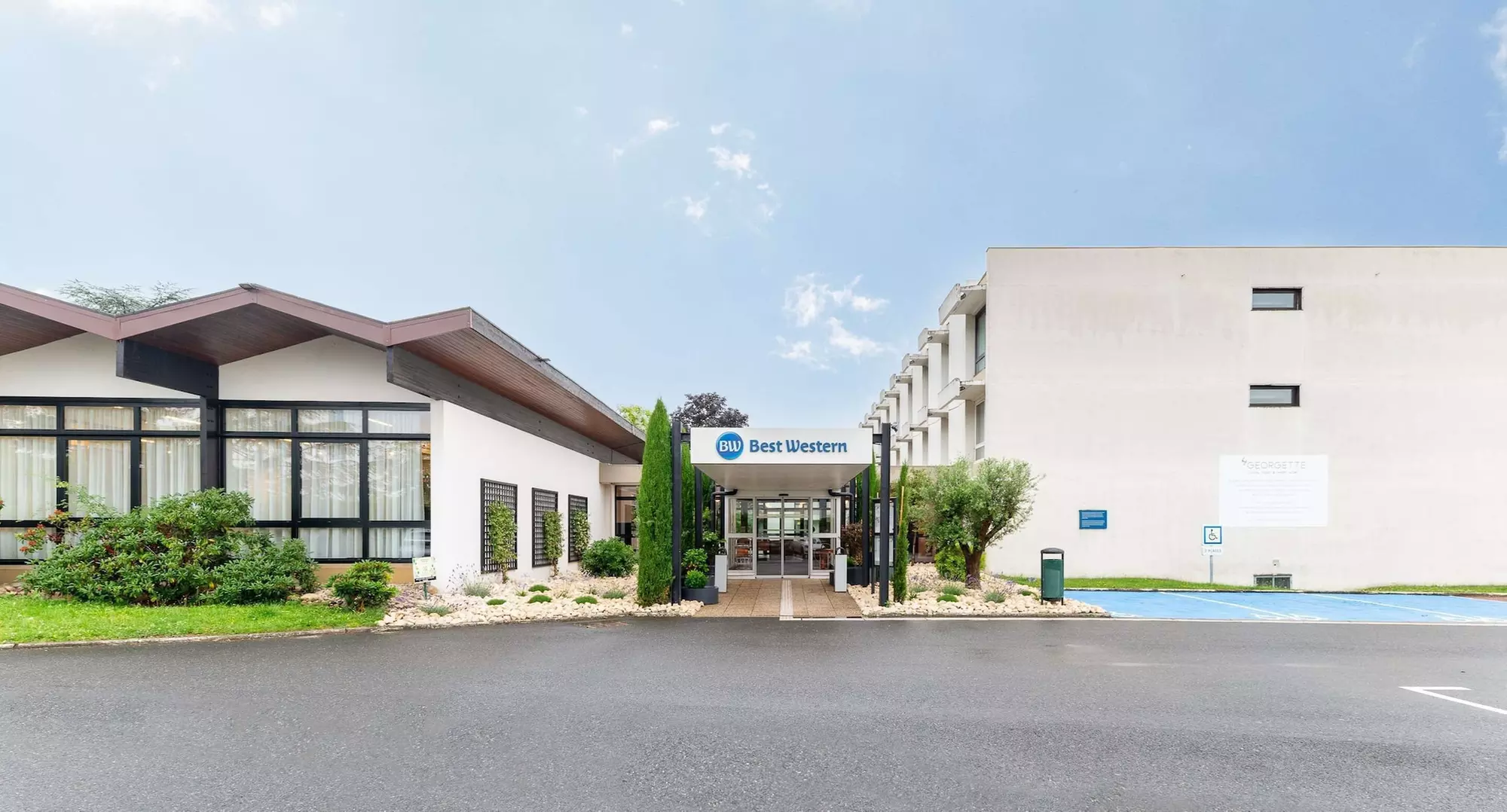 Best Western Saint-Etienne Porte du Forez - Primary Image