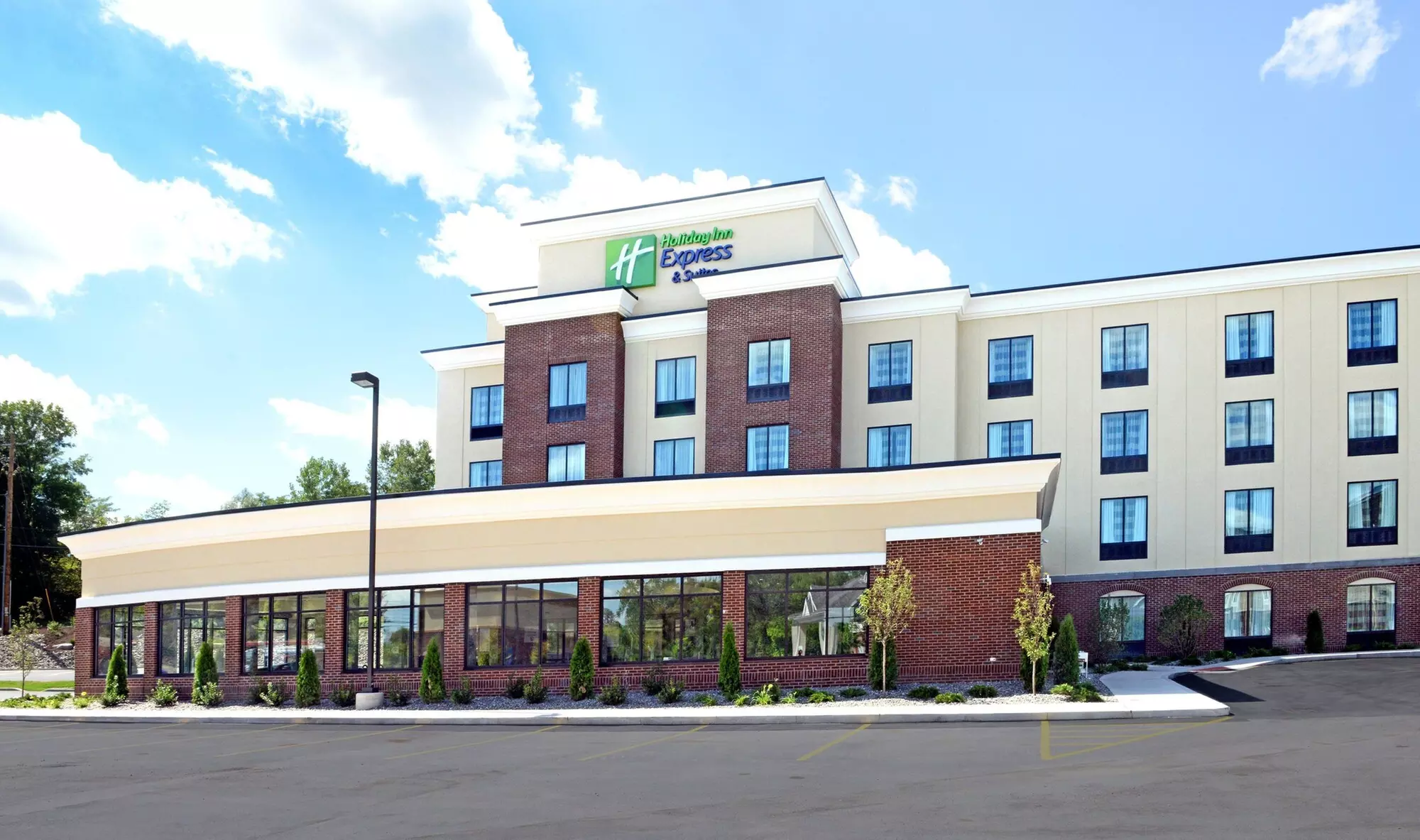 Holiday Inn Express & Suites Geneva Finger Lakes by IHG - Primary Image
