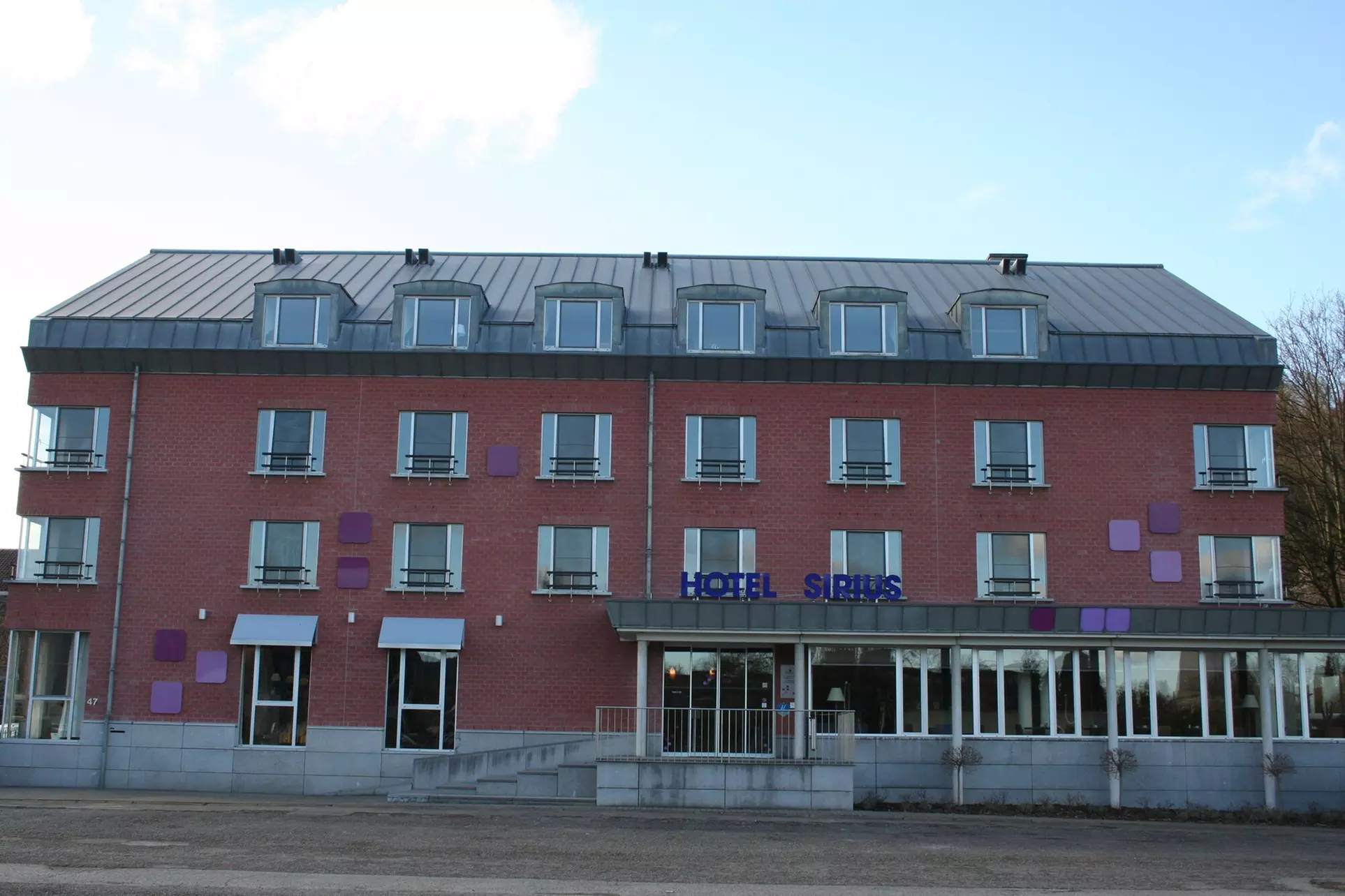 Hotel Sirius - Primary Image